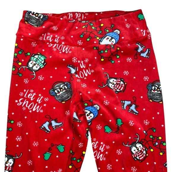 No Boundaries Juniors Christmas Velour Leggings - Picture 3 of 6